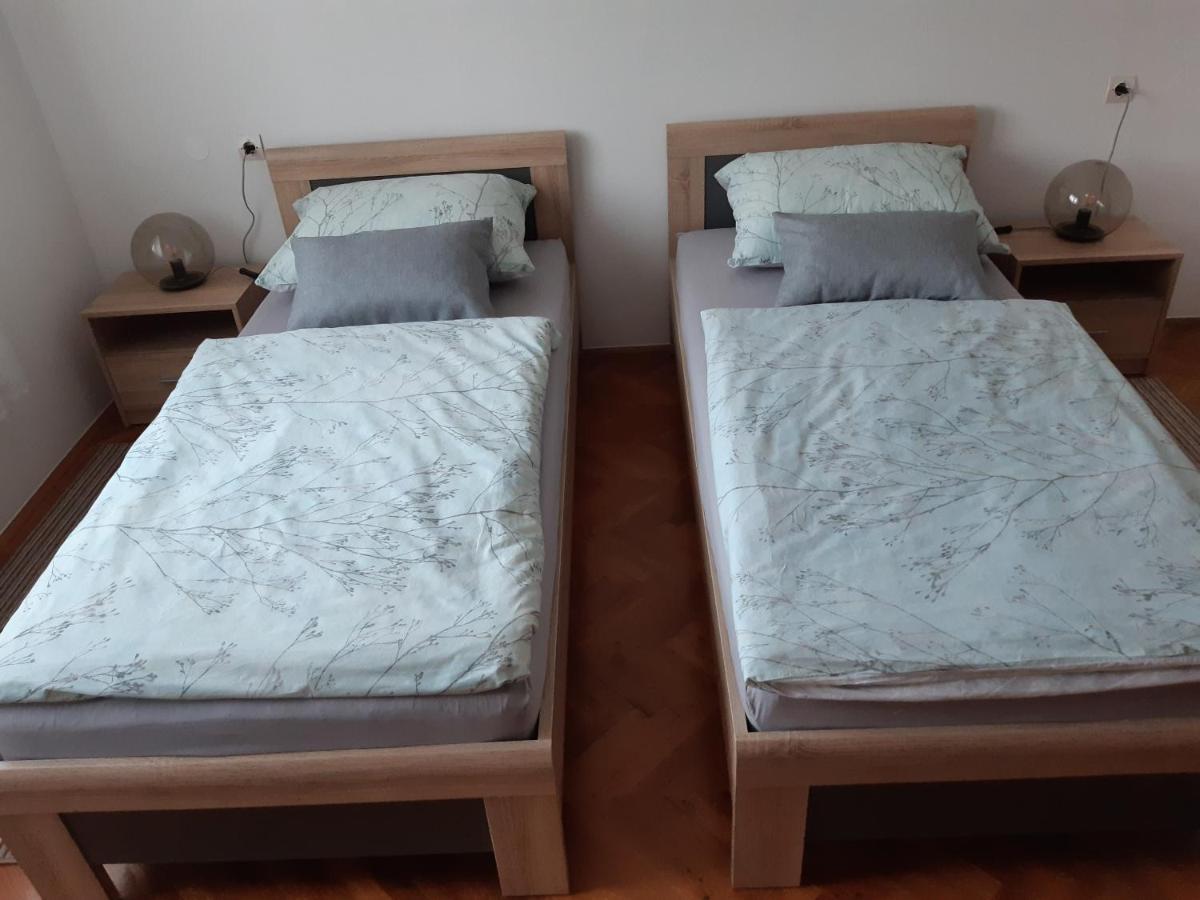 Apartman Helena Слуни Экстерьер фото